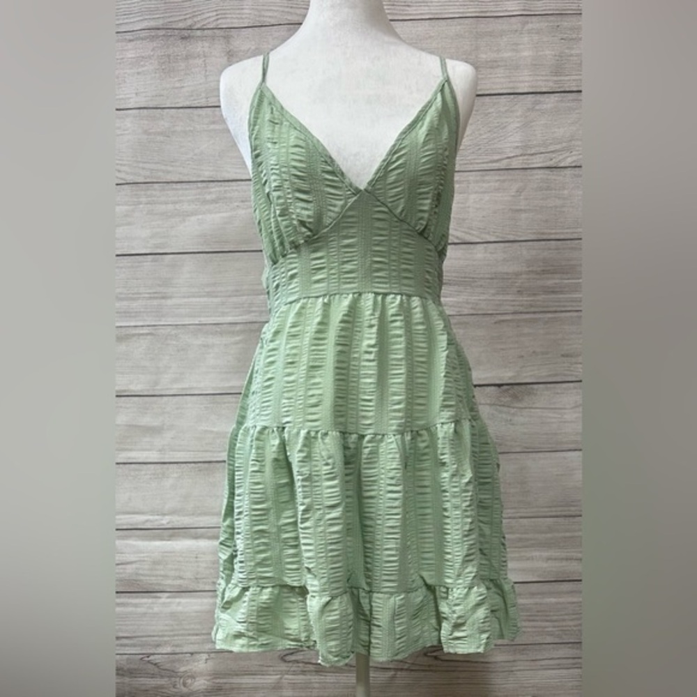 SHEIN Light Green Textured Tiered Mini Dress